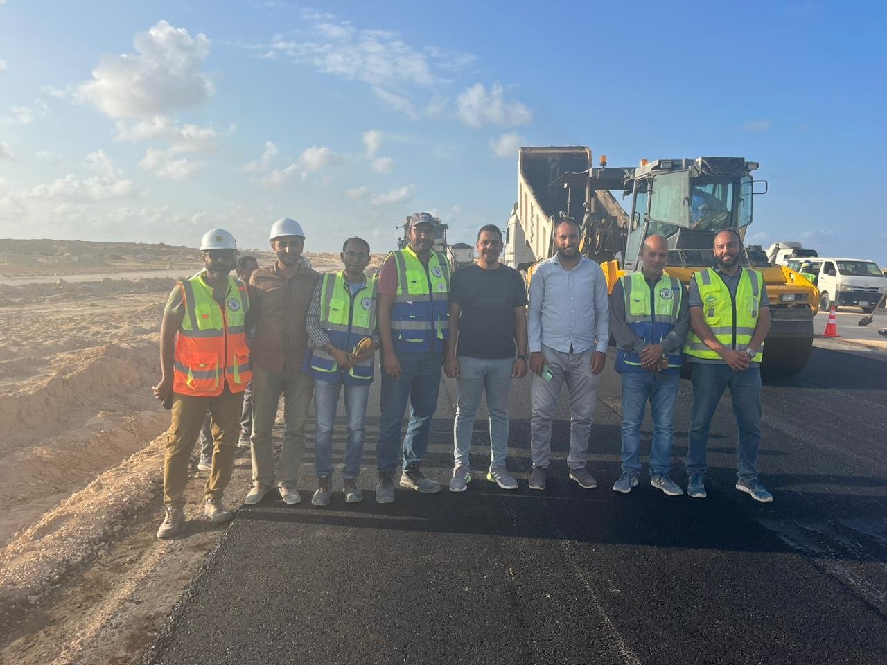 Paving and grading work on the Alexandria-Cairo Desert Road from km 30 to km 60